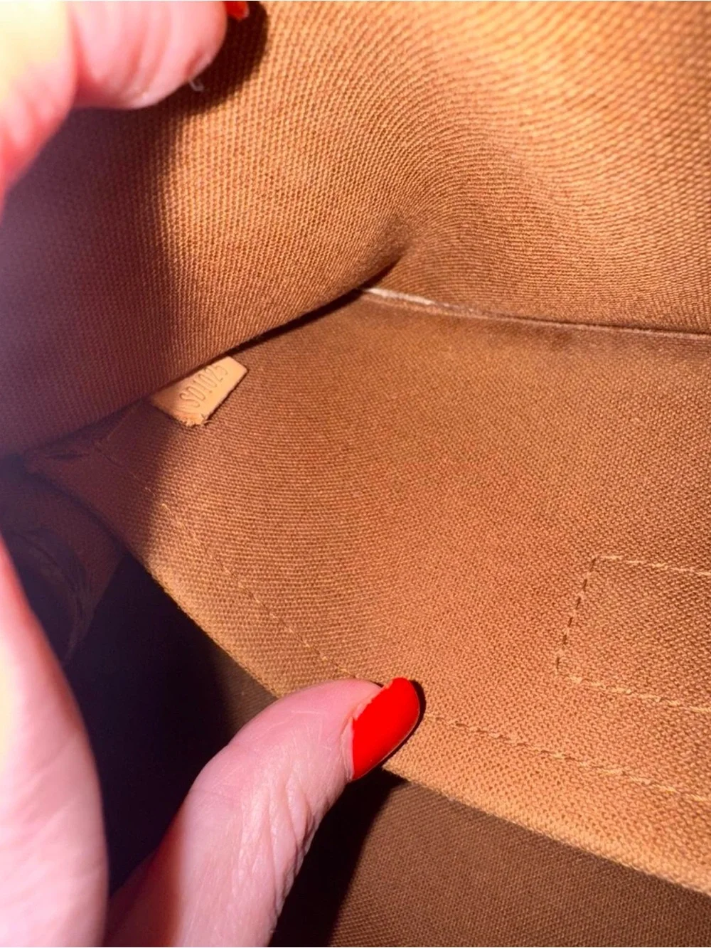 100% authentic Louis Vuitton bag